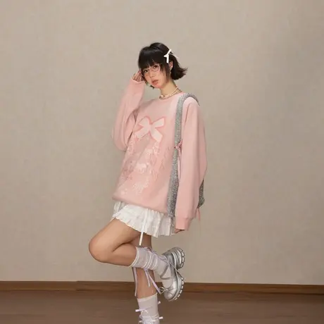 YEP复古蝴蝶印花圆领卫衣女春秋2025新款插肩袖套头宽松无帽上衣商品大图