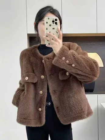 咖色羊羔毛绒外套女小香名媛风时尚秋冬季2023新款皮毛一体上衣潮图片