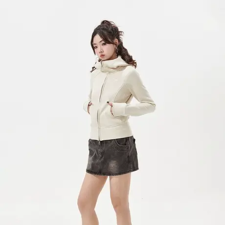 【好物体验专享】字母刺绣连帽短款外套女春季修身辣妹风运动夹克商品大图