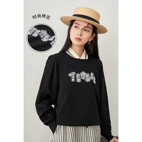【商场同款】茵曼套头女2022年春季新款宽松圆领绣花百搭全棉卫衣图片