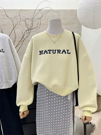 字母印花圆领卫衣女春季2024新款韩版宽松显瘦百搭短款薄款上衣潮商品大图