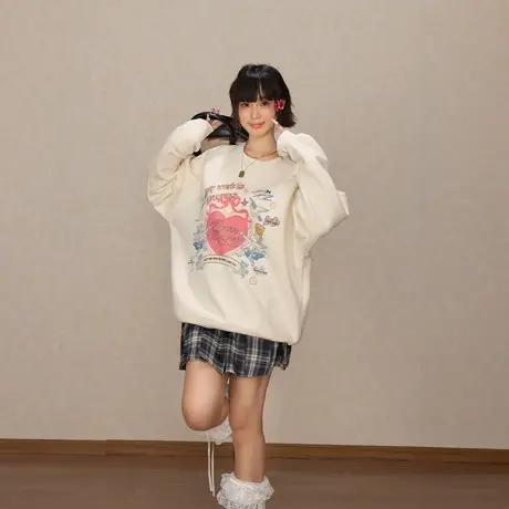 YEP复古原创印花圆领卫衣女早秋新款潮牌插肩袖套头宽松无帽上衣图片