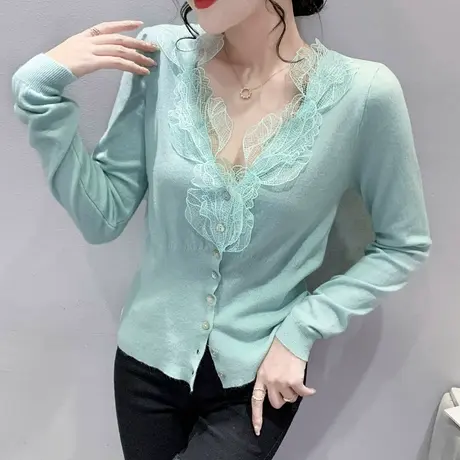 蕾丝拼接V领针织开衫女长袖2023秋冬新款时尚洋气显瘦打底上衣ins图片