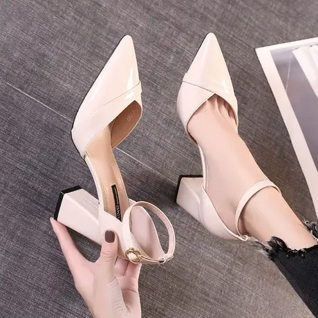 小清新高跟鞋2020新款时尚粗跟单鞋漆皮一字扣凉鞋百搭浅口尖头鞋商品大图
