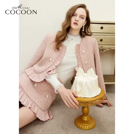 MISSCOCOON优雅浪漫2023冬装新款女荷缎面叶边打揽珍珠扣短外套商品大图