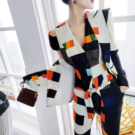 VJE新款春装几何撞色印花女士小西服薄款气质修身西装外套商品大图