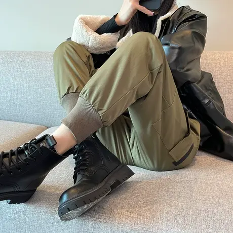 军绿色羽绒裤女外穿秋冬2024新款加绒宽松束脚休闲防风裤工装棉裤商品大图