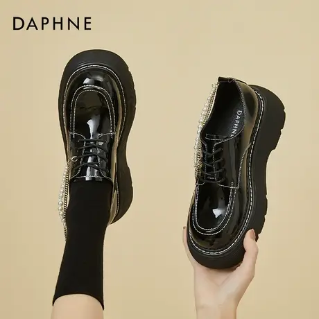 达芙妮英伦夏季法式小众小皮鞋黑色日系jk赫本风松糕厚底增高鞋子图片