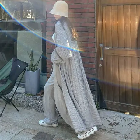 纯诗曼秋冬新款开衫毛针织衫女过膝长款到裹脚粗麻花毛线衣外套潮图片