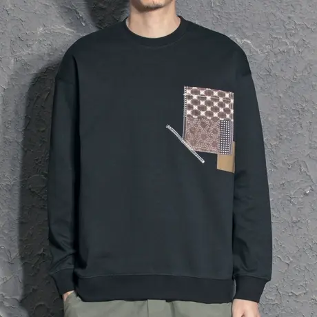 奕飏原创黑色圆领格子贴布卫衣男2022年春季新款休闲帅气基础上衣商品大图