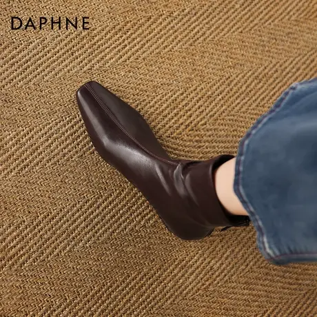 达芙妮法式短靴女2026冬季新款粗跟尖头瘦瘦靴马丁靴软皮切尔西靴图片