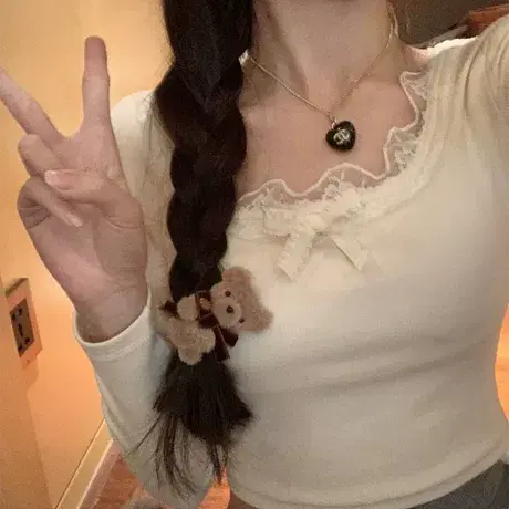 法式复古温柔风显瘦德绒T恤秋冬2024年新款短款打底衫上衣女ins潮商品大图