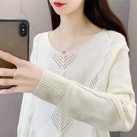秋装2023新款薄款镂空v领针织衫女早秋设计感上衣宽松百搭洋气女商品大图