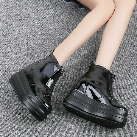 10cm内增高短靴女秋冬单靴2023新款雪地女靴漆皮亮面厚底真皮棉鞋图片