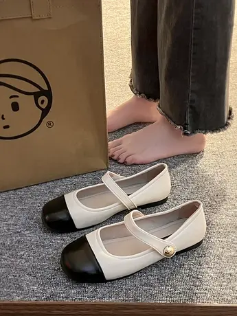 银色法式玛丽珍鞋女2023新款夏季平底百搭配裙子浅口复古低跟单鞋图片