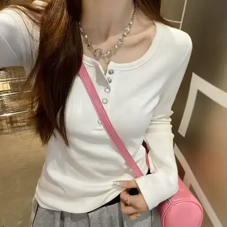 打底衫女内搭早春秋装2024年新款修身显瘦长袖T恤外穿纽扣上衣服图片