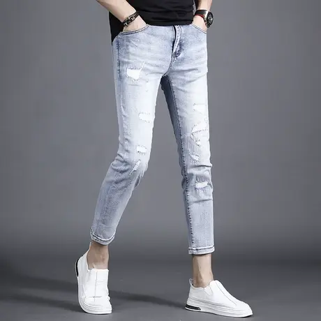 高端破洞九分牛仔裤男夏季薄款修身小脚2022年新款浅蓝色补丁裤子商品大图