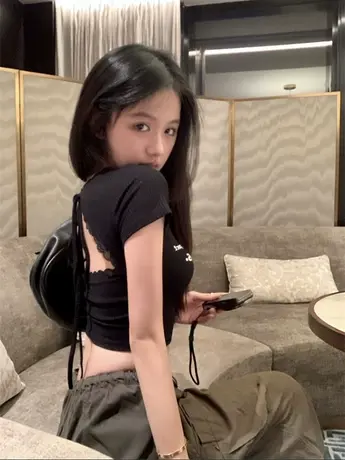 纯欲甜辣妹性感露背短款上衣女夏设计感小众绑带蕾丝拼接短袖t恤商品大图