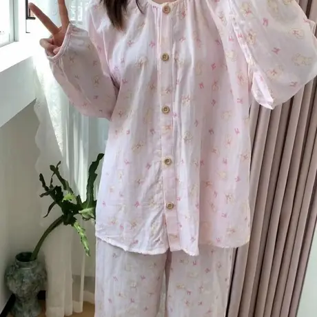 淡粉蝴蝶圆领长袖长裤全棉双层纱布A类女士睡衣宽松家居服套装图片