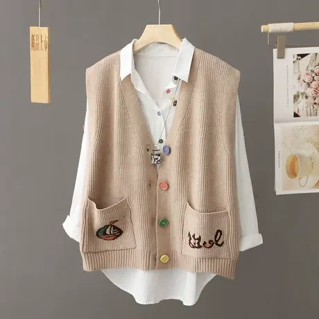 秋季2024新款刺绣女士针织马甲女款春秋背心外穿毛衣坎肩马夹开衫图片