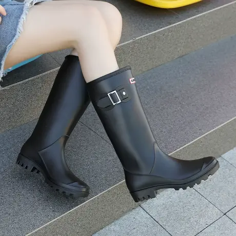 时尚雨靴女款通勤防滑水鞋雨天防水软底成人雨鞋耐磨网红新款胶鞋商品大图
