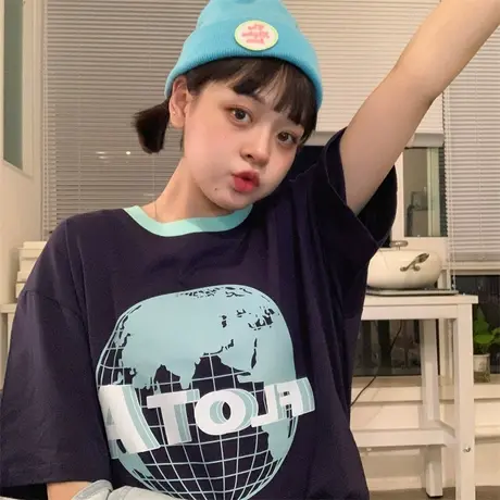 红续韩版休闲撞色纯棉宽松短袖T恤女2023新款小个子地球印花上衣图片
