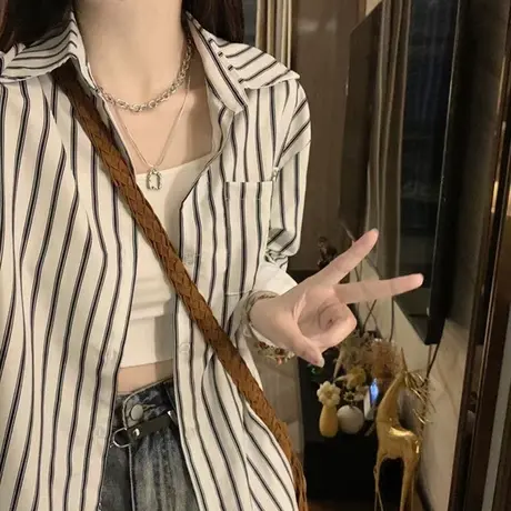 条纹长袖衬衫女2023春秋薄款韩版宽松百搭小众别致开衫衬衣外套潮图片