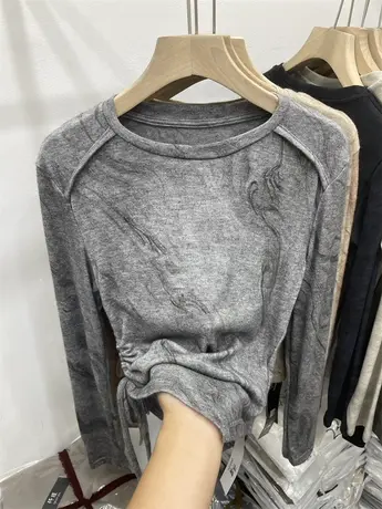 不规则下摆褶皱抽绳长袖T恤女2023秋新款洋气拼接晕染打底衫上衣图片