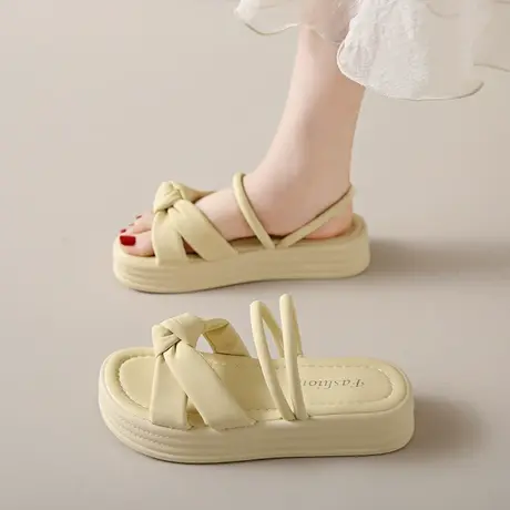 超火法式厚底凉拖鞋女夏外穿时尚高级感百搭2023新款平底外出凉鞋图片