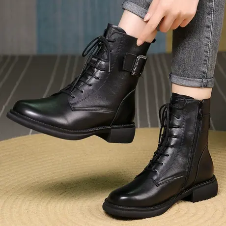 2023英伦真皮平底加绒显瘦42女靴新款冬季大码马丁靴女41一43棉鞋图片