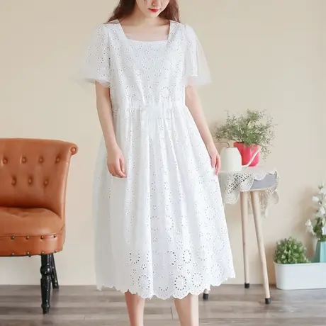 【买一送一】优雅满幅绣网纱拼接连衣裙大码2023方领长裙200斤女商品大图