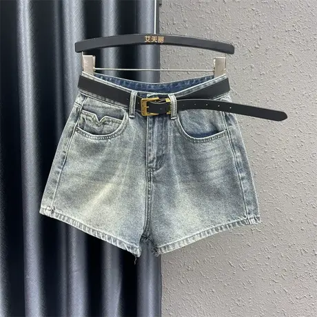 韩版阔腿裤女2024春夏新款浅蓝色个性口袋设计感高腰百搭牛仔短裤图片