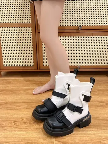 马丁靴女2023秋冬新款方头拼色厚底前拉链短筒靴皮带扣切尔西靴女图片