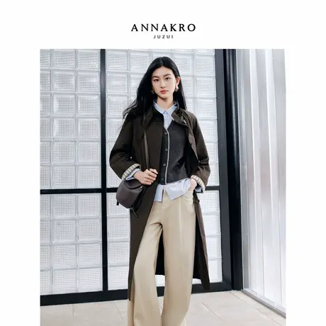 玖姿安娜蔻休闲通勤格纹袖口腰带收腰立领长风衣女2026春季新款图片