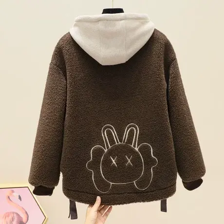 羊羔毛绒拼接外套女短款欧洲站2023新款欧货冬连帽假两件皮毛一体商品大图