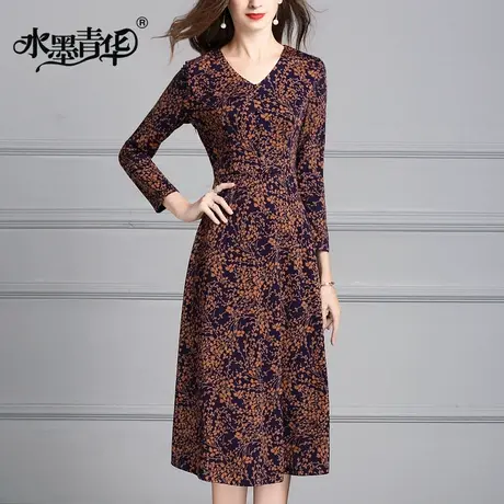 水墨青华春装新品时尚V领修身大摆收腰针织印花连衣裙图片