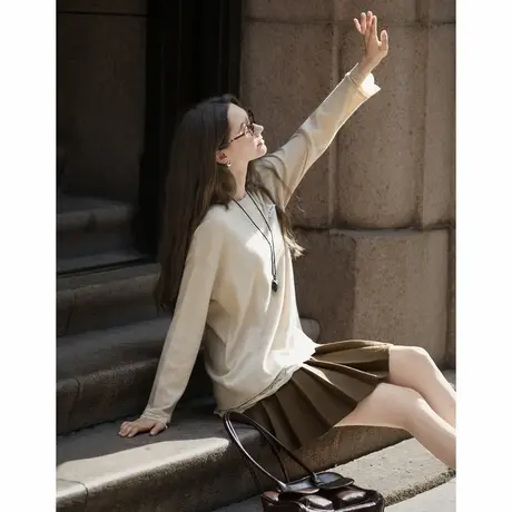 唐狮秋冬季毛衣女圆领净色下摆设计感拼接蕾丝边打底衣外穿TUTA图片