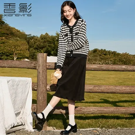 香影半身裙女秋冬2023新款法式中长款裙子气质显瘦黑色高腰a字裙图片