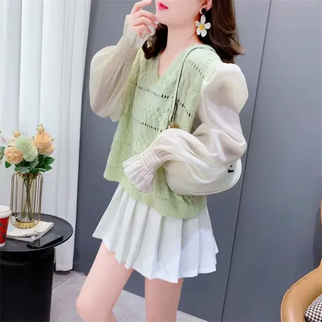 甜美韩系镂空钩花V领针织衫女夏季2023新款宽松设计感花瓣袖上衣商品大图