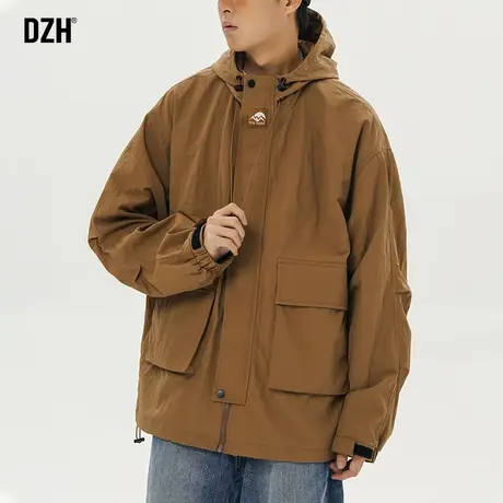 男士户外运动登山服冲锋衣男情侣外套连帽工装夹克2023新款春秋款商品大图