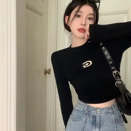 美式复古辣妹紧身长袖t恤女2023新款夏季小个子正肩显瘦短款上衣商品大图
