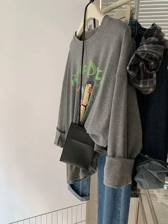 个性洋气减龄趣味小熊印花磨毛长袖T恤女韩版ins设计感小众打底衫商品大图