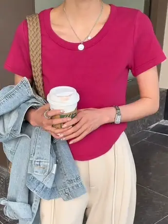 2023夏季新款设计感小众纯欲甜辣性感u领短袖t恤女不规则短款上衣商品大图