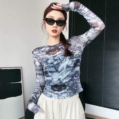 尔给轻薄短款防晒套头罩衫女夏修身独特别致洋气减龄长袖上衣图片