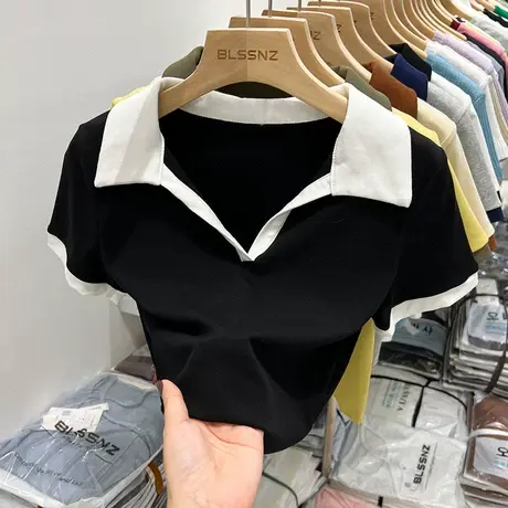 夏2023年新款女装美式复古辣妹正肩短袖t恤短款撞色v领修身polo衫商品大图