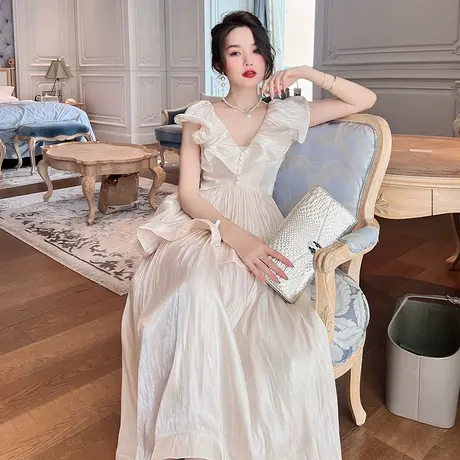 气质轻奢优雅小洋装聚会礼服平时可穿收腰V领茶歇连衣裙夏季女装商品大图