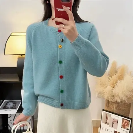 彩扣针织开衫女2024年春季新款韩版宽松圆领纯色长袖针织外套上衣商品大图