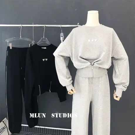 2022秋装新款ins韩版爱心两穿卫衣上衣阔腿休闲裤两件套装欧货潮图片