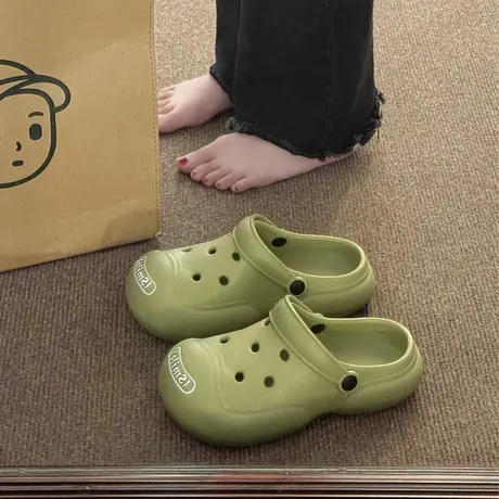 高级感洞洞鞋女夏季外穿2023新款网红超火厚底踩屎感沙滩包头拖鞋图片