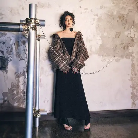 冬季夹棉格子毛呢外套2023年新款潮牌复古棉服女宽松oversize棉衣图片